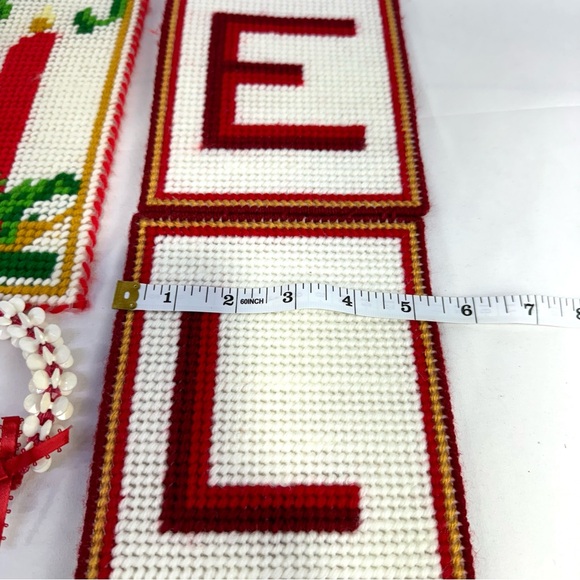 Vintage Lot of 1950’s handmade yarn craft and beaded mini wreath ornaments - Picture 7 of 12